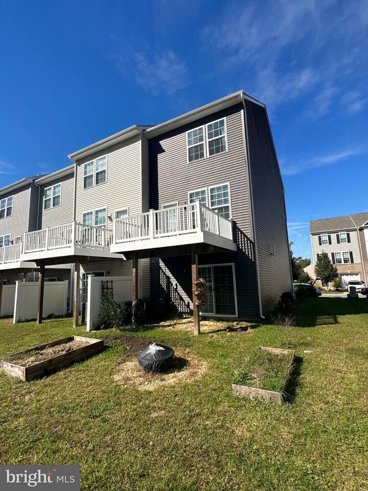 Property Photo:  43671 Winterberry Way  MD 20619 