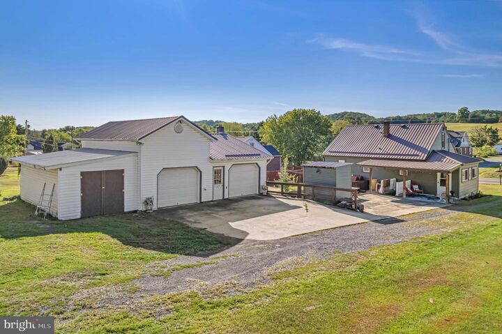 Property Photo: 9285 Frankfort Highway WV 26719