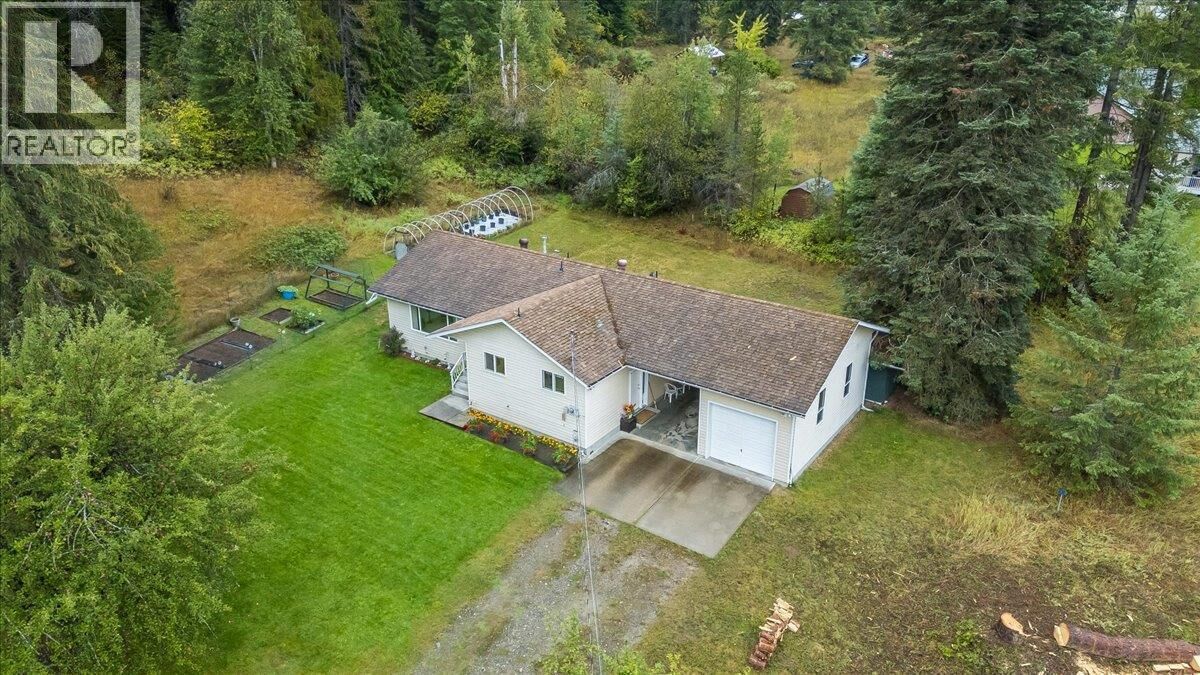 Property Photo:  1764 Green Road  BC V0G 1L1 