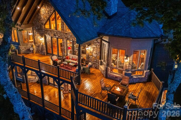 Property Photo: 640 Overlook Drive NC 28754