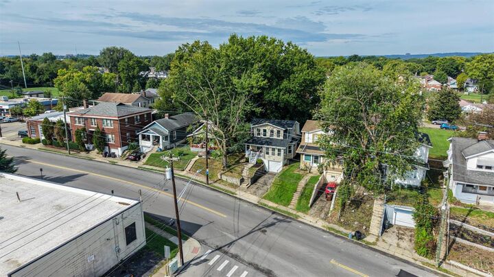 Property Photo:  5715 Carthage Avenue  OH 45212 