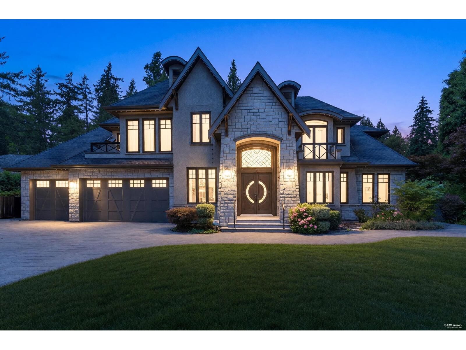 Property Photo:  2891 138 Street  BC V4P 1T6 