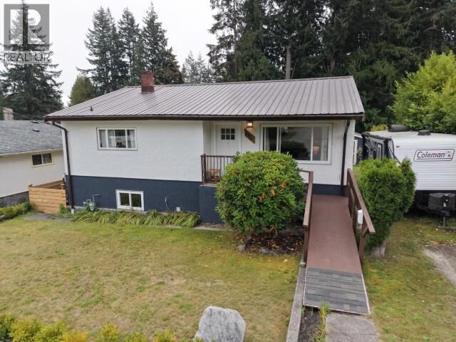 Property Photo:  6856 Drake Street  BC V8A 3Y1 