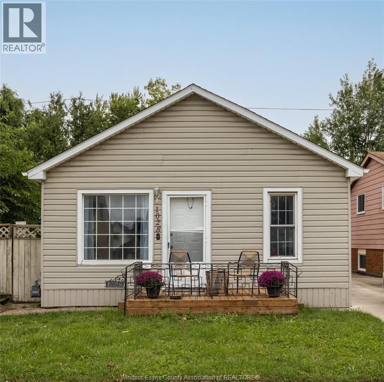 Property Photo: 1028 Reedmere Road ON N8S 2M1