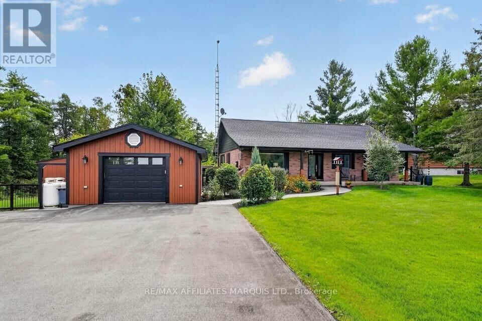 Property Photo:  17576 Island Road  ON K0C 1S0 