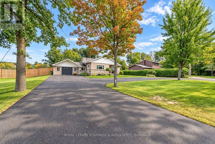 Property Photo:  11952 Round Lake Road  ON K8A 6W8 