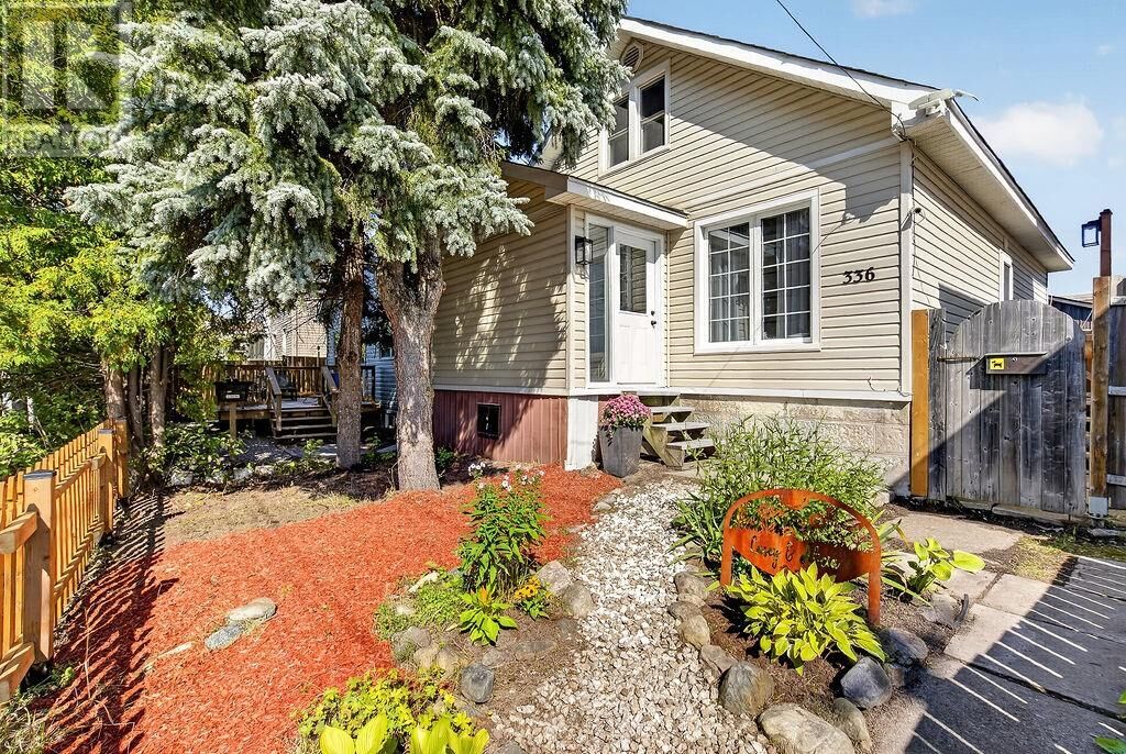 Property Photo: 336 Frood Road ON P3C 4Z8