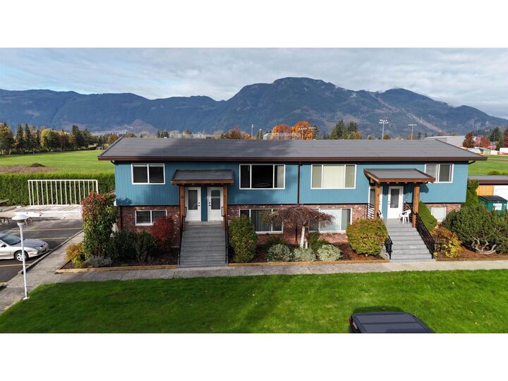 Property Photo:  1725 Beaman Drive 7  BC V0M 1A3 