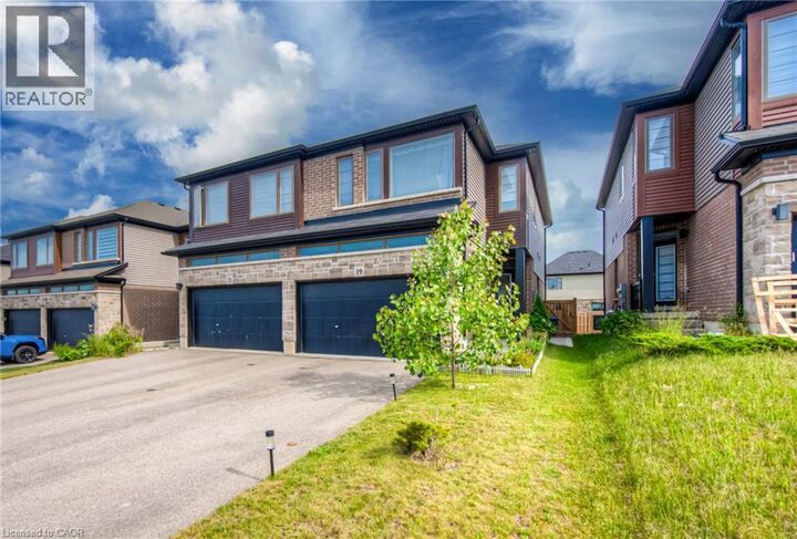 Property Photo:  19 Baker Lane  ON N3L 0K3 