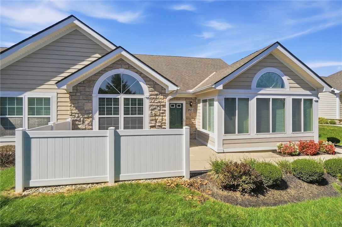 Property Photo: 4706 Cobblestone Drive OH 45371