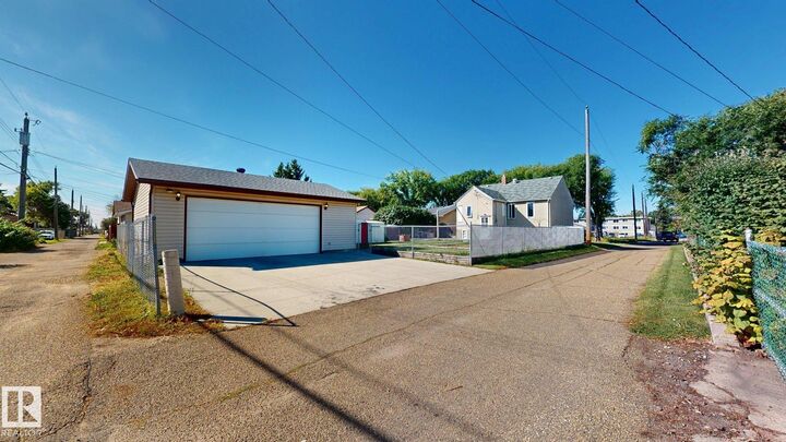 Property Photo:  12225 81 Street NW  AB T5B 2T2 