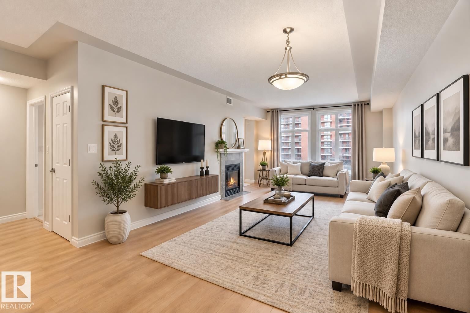 Property Photo:  9020 Jasper Avenue NW 402  AB T5H 3S8 