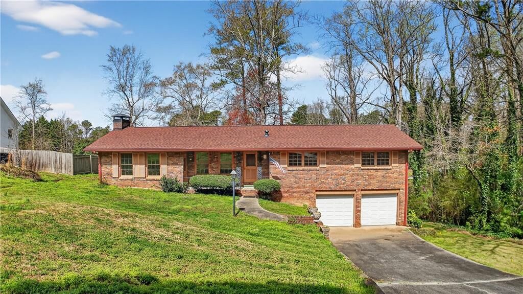 Property Photo:  2569 Sky Lane Dr  GA 30062 