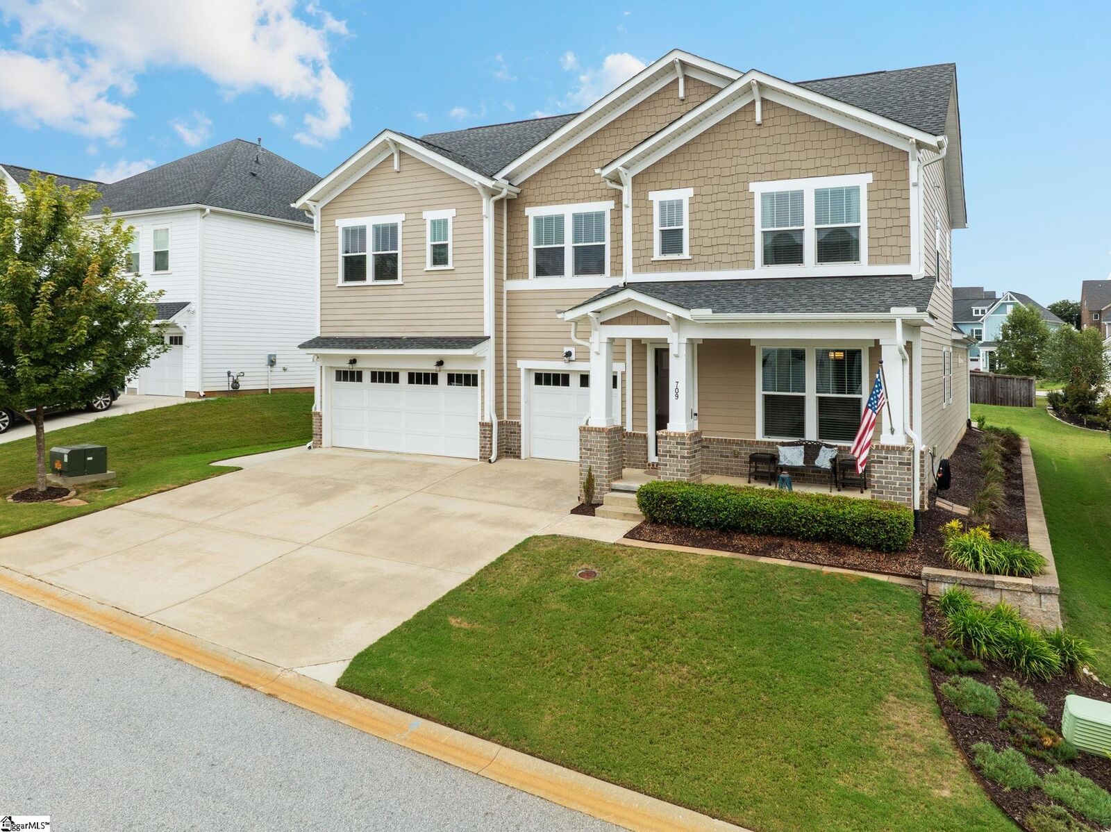 Property Photo: 709 Saint Laurent Way SC 29681