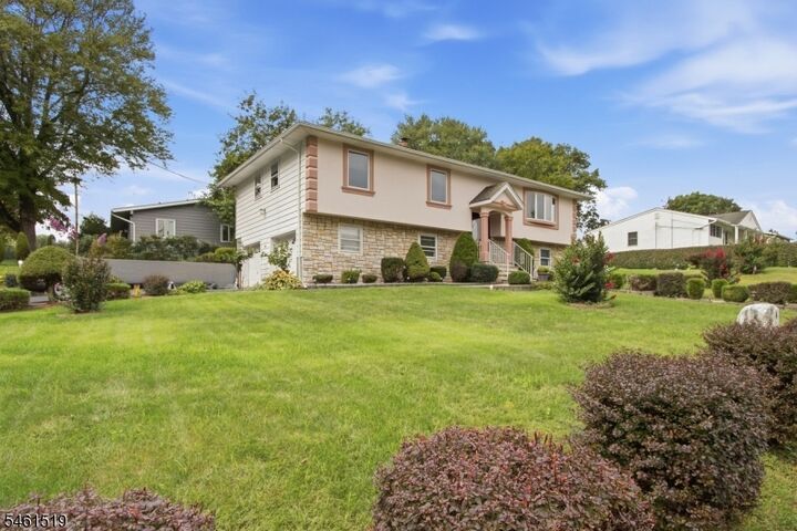 Property Photo:  14 Leonard Rd  NJ 07405 