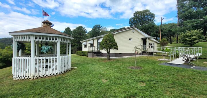 Property Photo: 3455 Willowwood Rd WV 25951
