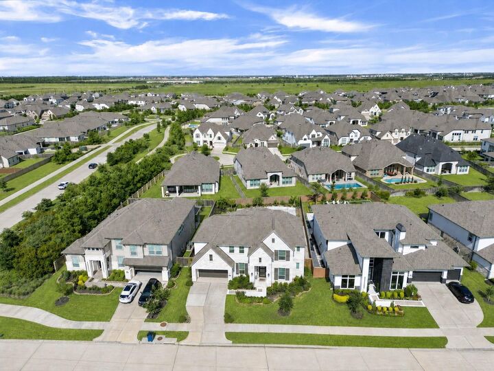 Property Photo: 11314 Flying Admiral Drive TX 77433
