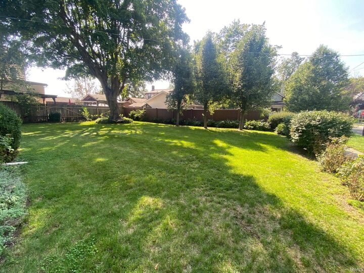 Property Photo:  000 E 3rd Street  IN 46706-1843 