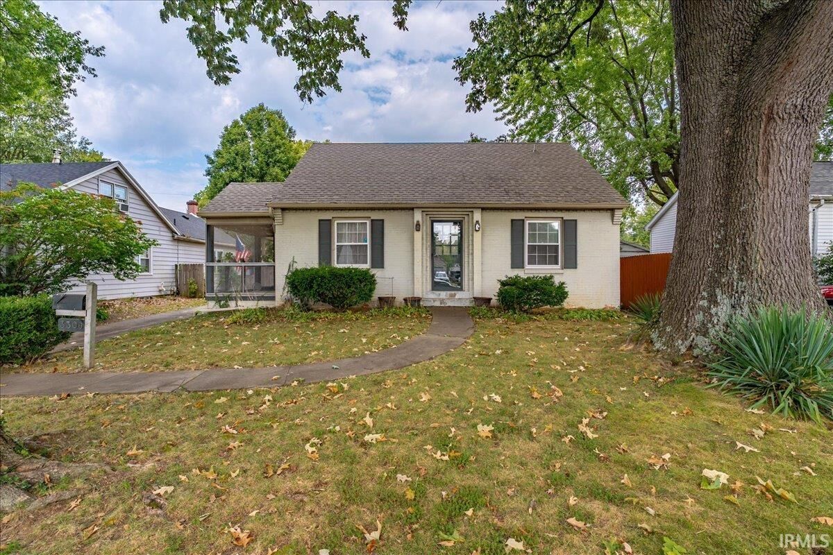 Property Photo:  3306 Bayard Park Drive  IN 47714 