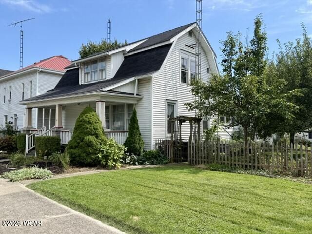 Property Photo:  414 E Franklin Street  OH 43326 