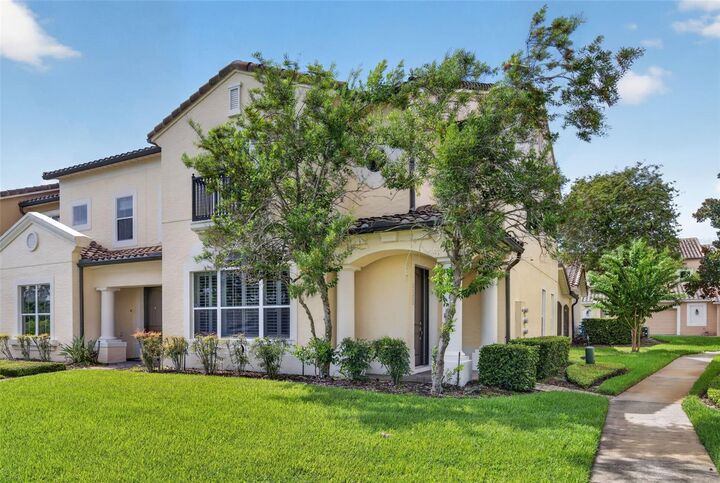 Property Photo: 1122 Charming Street FL 32751