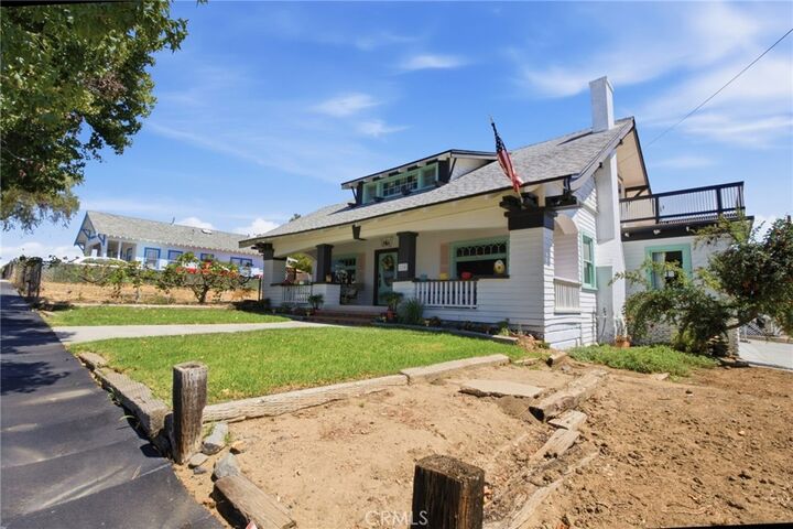 Property Photo:  228 S Spring  CA 92530 