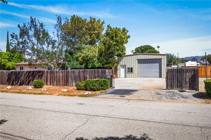 Property Photo:  34249 Avenue H  CA 92399 