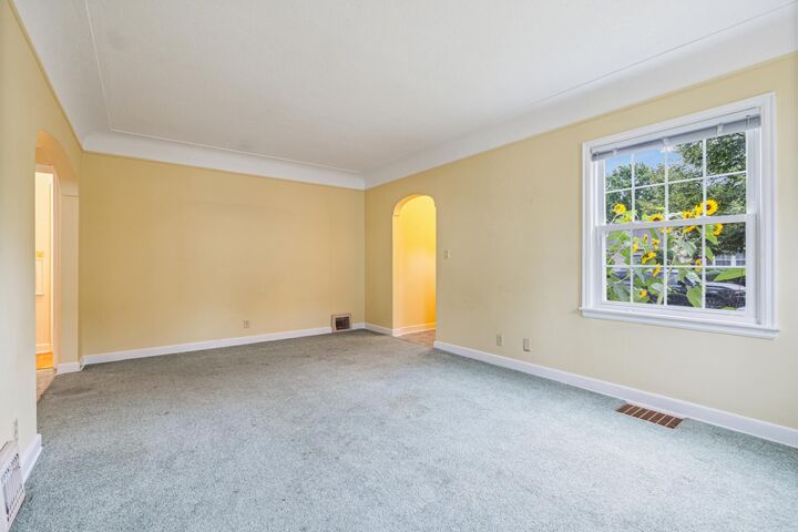 Property Photo: 4064 Xenwood Avenue S MN 55416