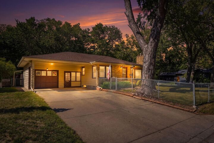 Property Photo:  4725 Krech Avenue  MN 55110 