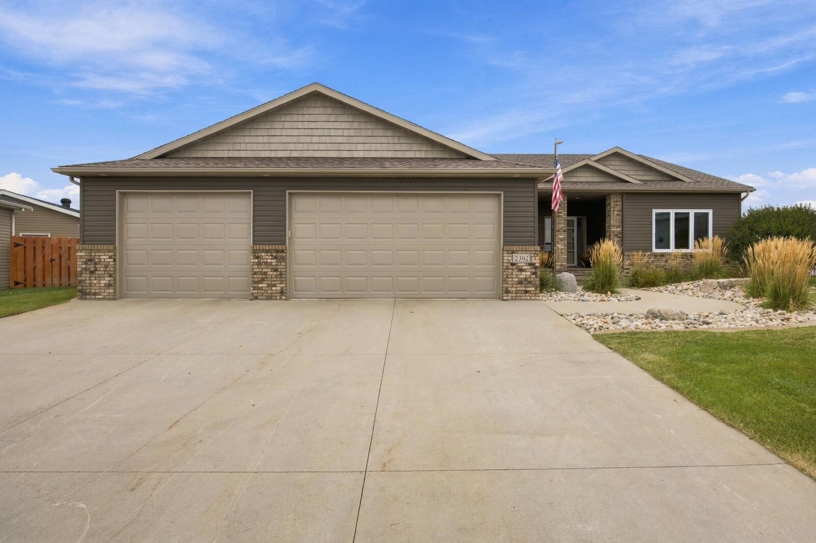 Property Photo:  2302 10th Street W  ND 58078 