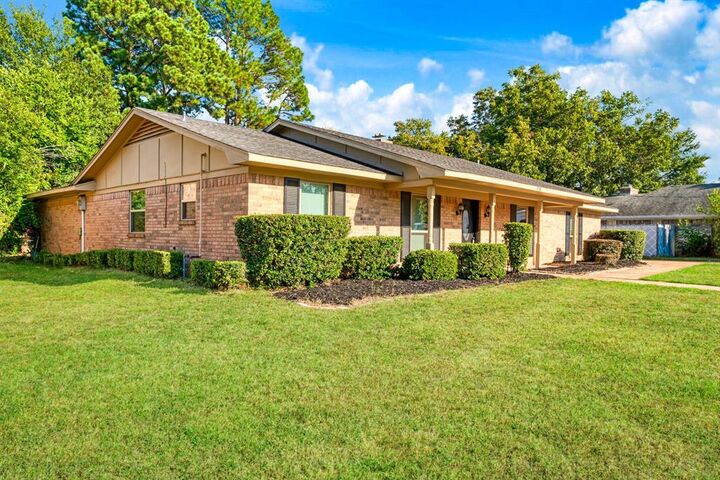 Property Photo:  370 32nd Street NE  TX 75460 