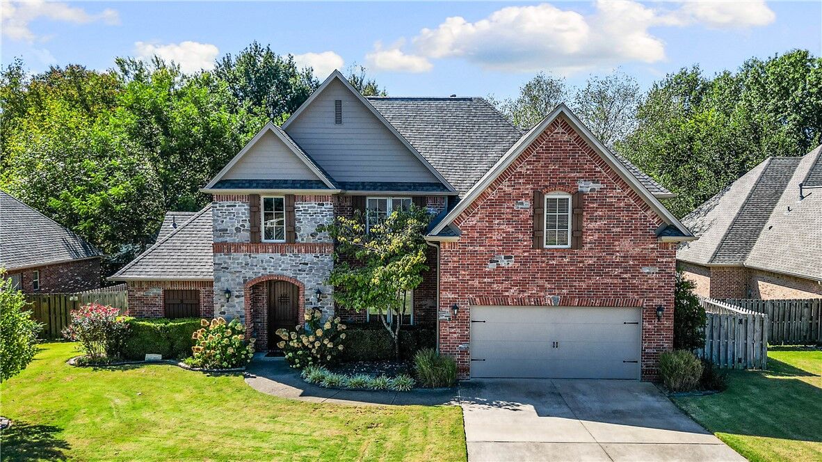 Property Photo:  361 Saint James Avenue  AR 72764 