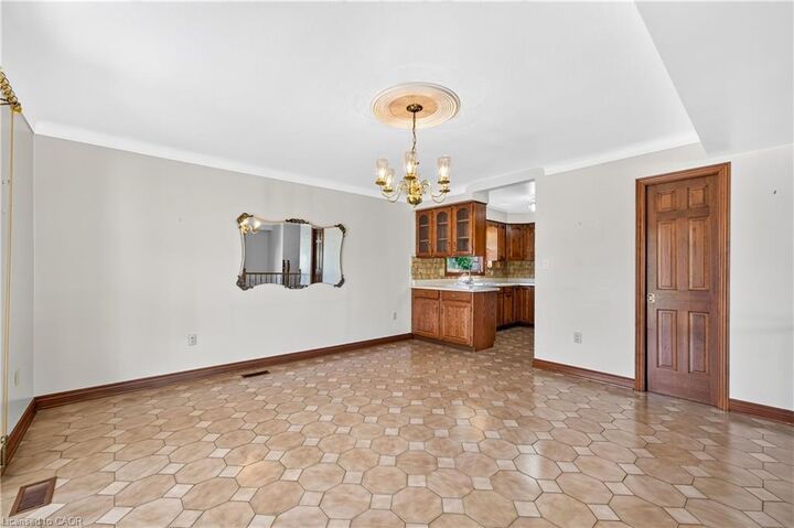 Property Photo:  6056 Saint Anthony Crescent  ON L2J 3X5 