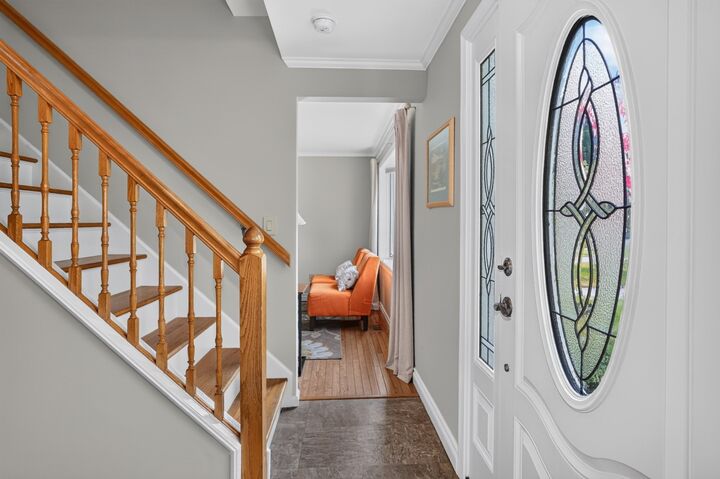 Property Photo: 5 Carruth Dr MA 01532