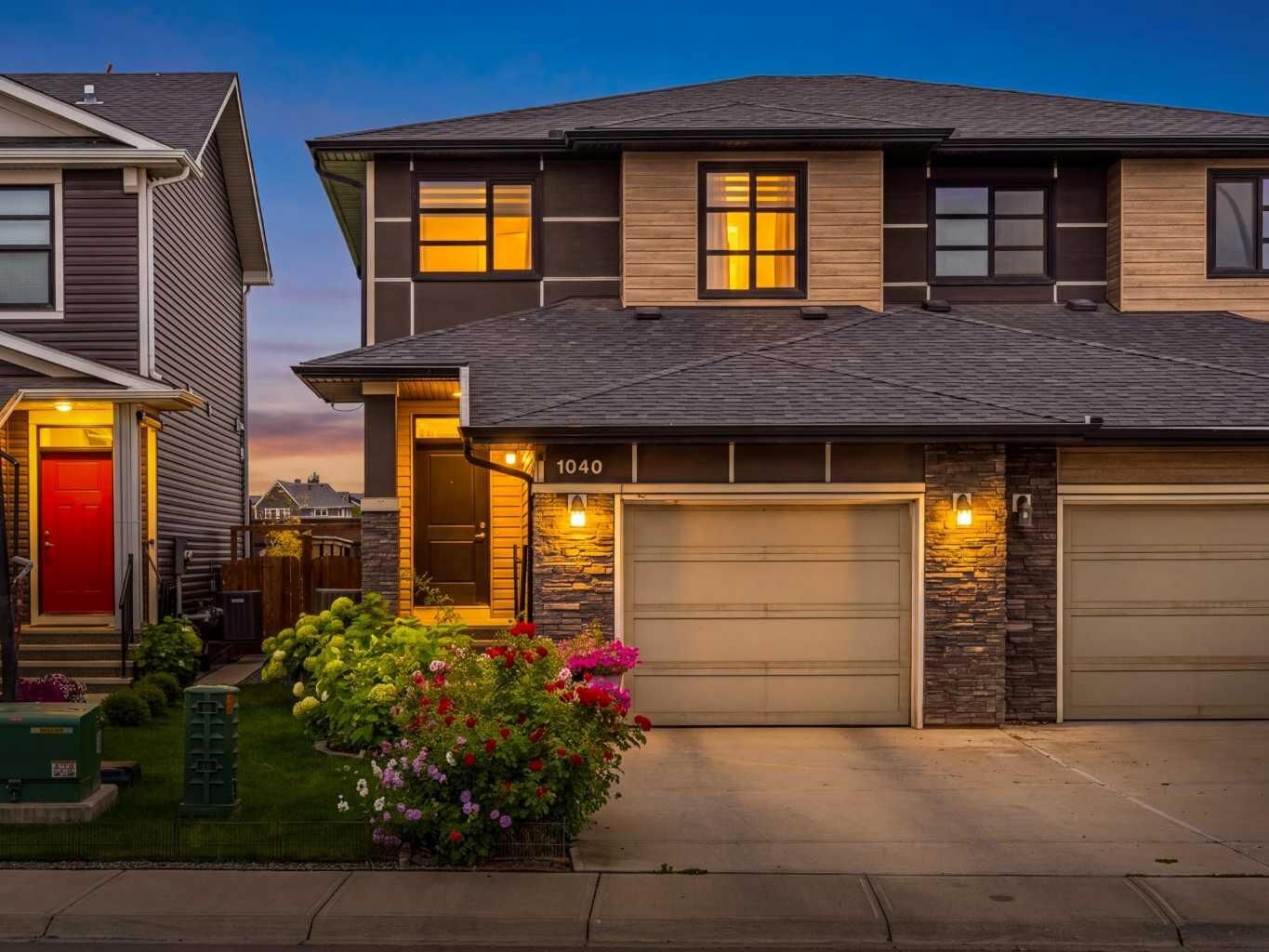 Property Photo:  1040 Seton Circle SE  AB T3M 2V9 