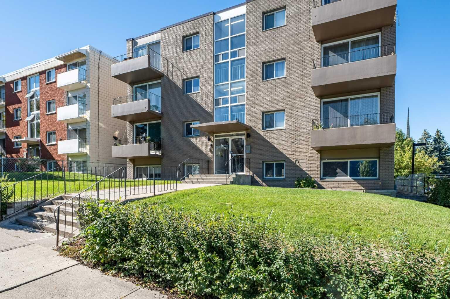 Property Photo: 1811 18A Street SW 404 AB T2T 4W1