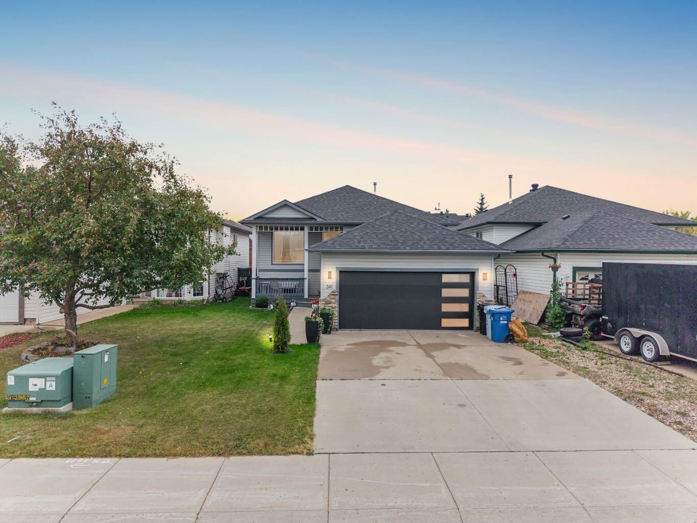Property Photo:  341 Diefenbaker Drive  AB T9K 2K1 