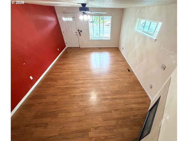 Property Photo: 6712 SE 94th Ave OR 97266