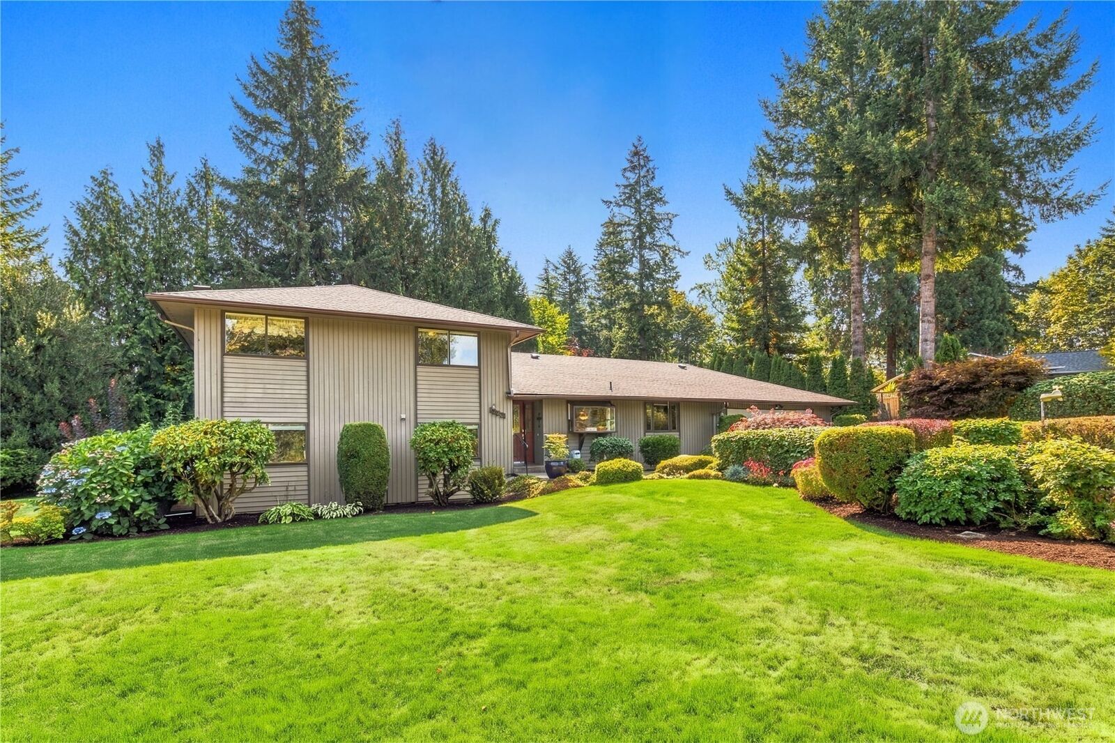 Property Photo:  12231 SE 233rd Street  WA 98031 
