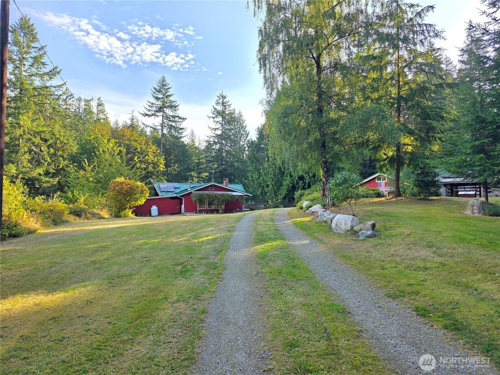 Property Photo: 395 Saylor Road WA 98282