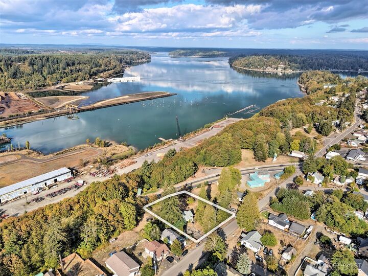 Property Photo: 600 Fairmount Avenue WA 98584