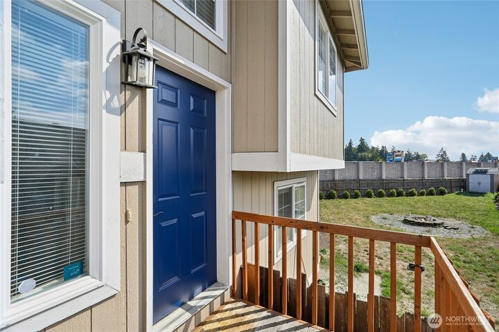 Property Photo: 17611 29th Avenue NE WA 98271
