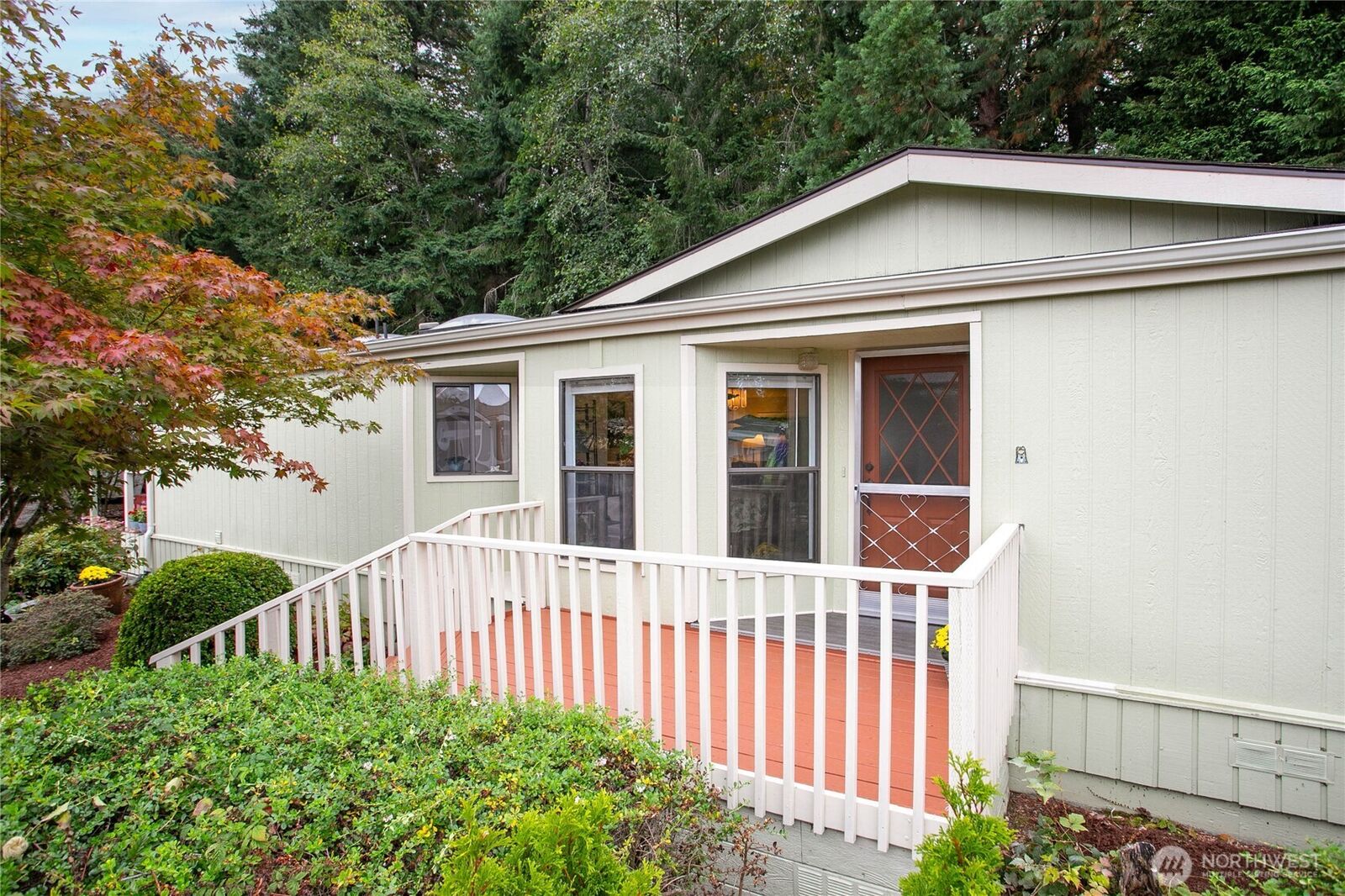 Property Photo: 2015 24th Street 41 WA 98225