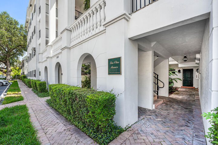 Property Photo:  1212 SE 2nd Court 103  FL 33301 