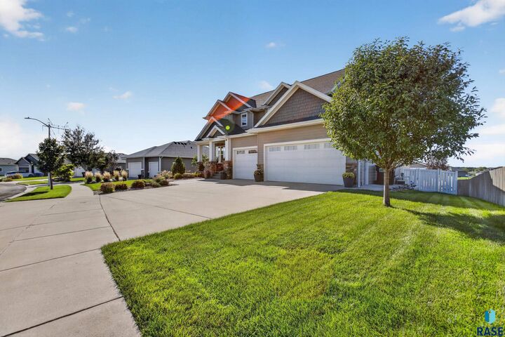 Property Photo: 8324 E Water Wood St SD 57110