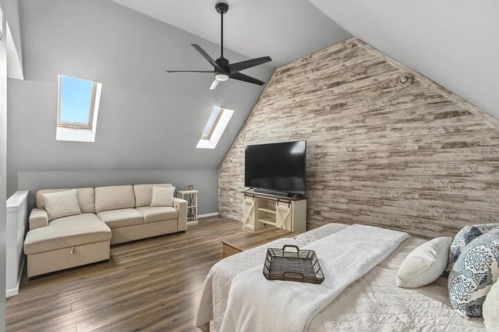 Property Photo: 6649 Raymond Road 10 WI 53711