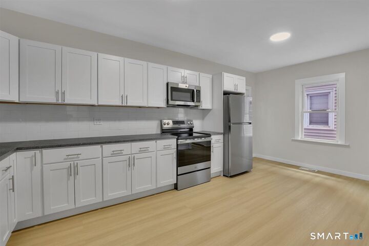 Property Photo:  97 Goodyear Street  CT 06511 
