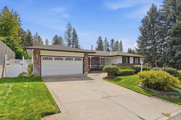 Property Photo:  4817 W Navaho Ave  WA 99208 
