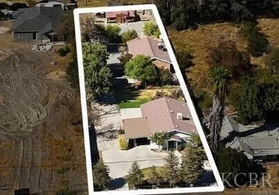Property Photo:  2440 Sherman Avenue #1/2  CA 93212 