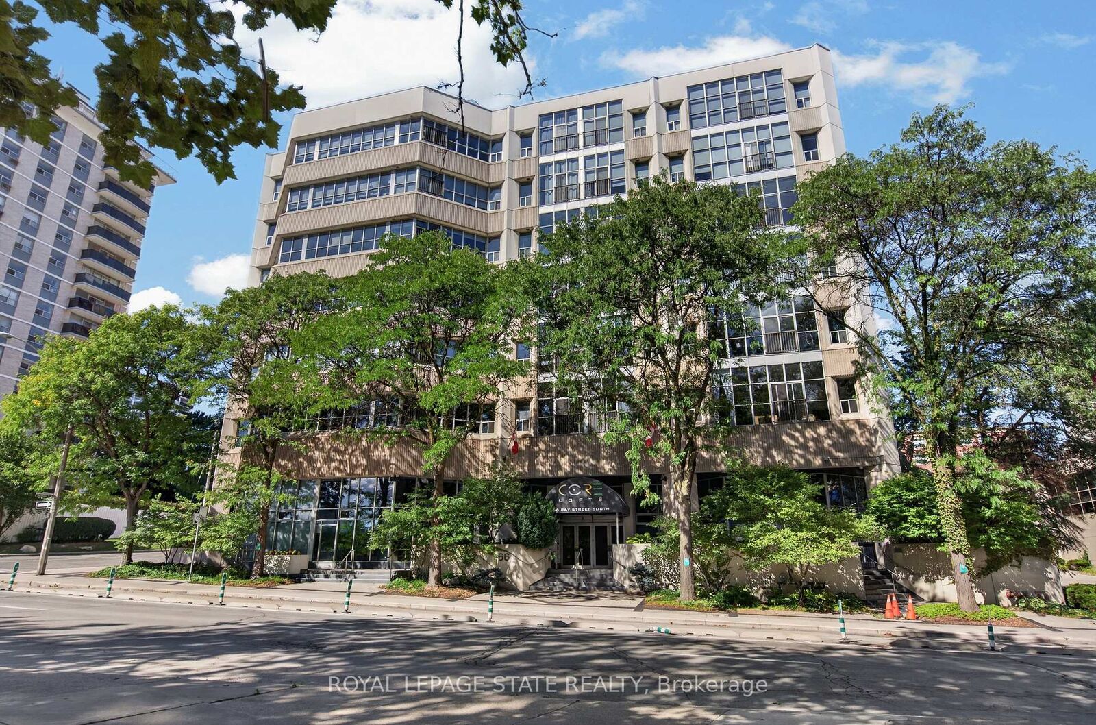 Property Photo:  66 Bay Street S Ph10  ON L8P 4Z6 